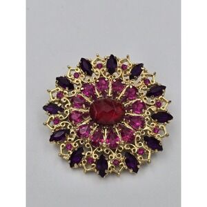 Vintage Laila Rowe Gold Tone Red Purple Pink Rhinestone Brooch Pin Ornate